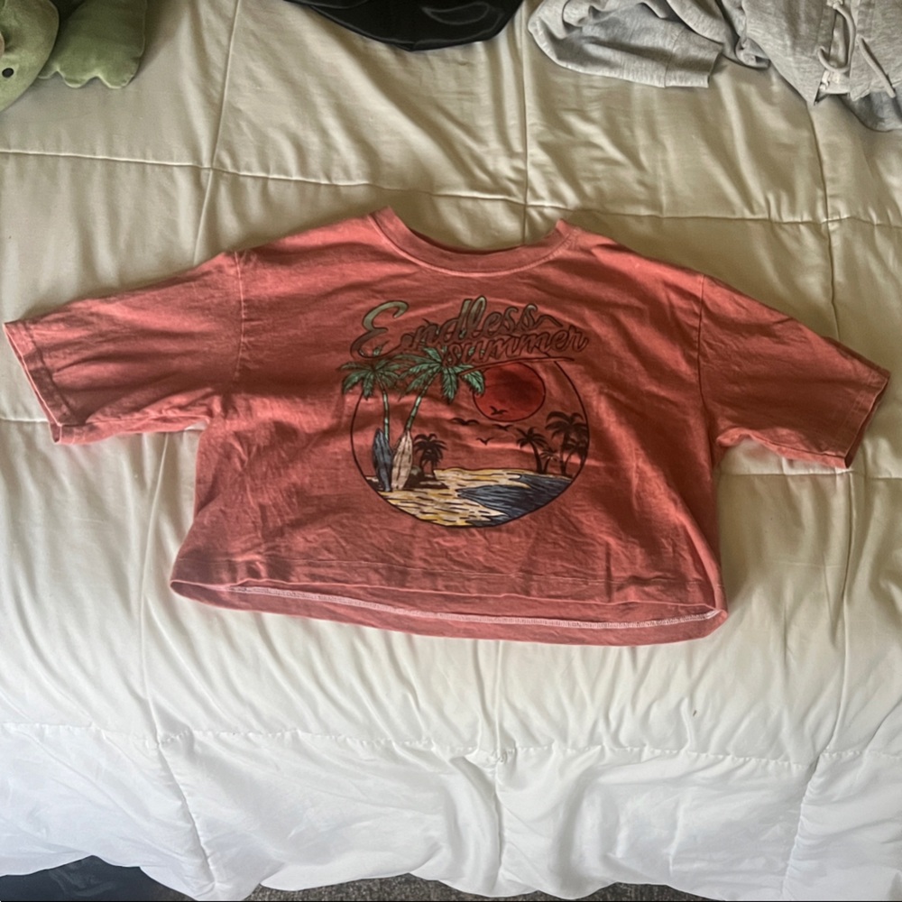 Full Tilt graphic cropped tee